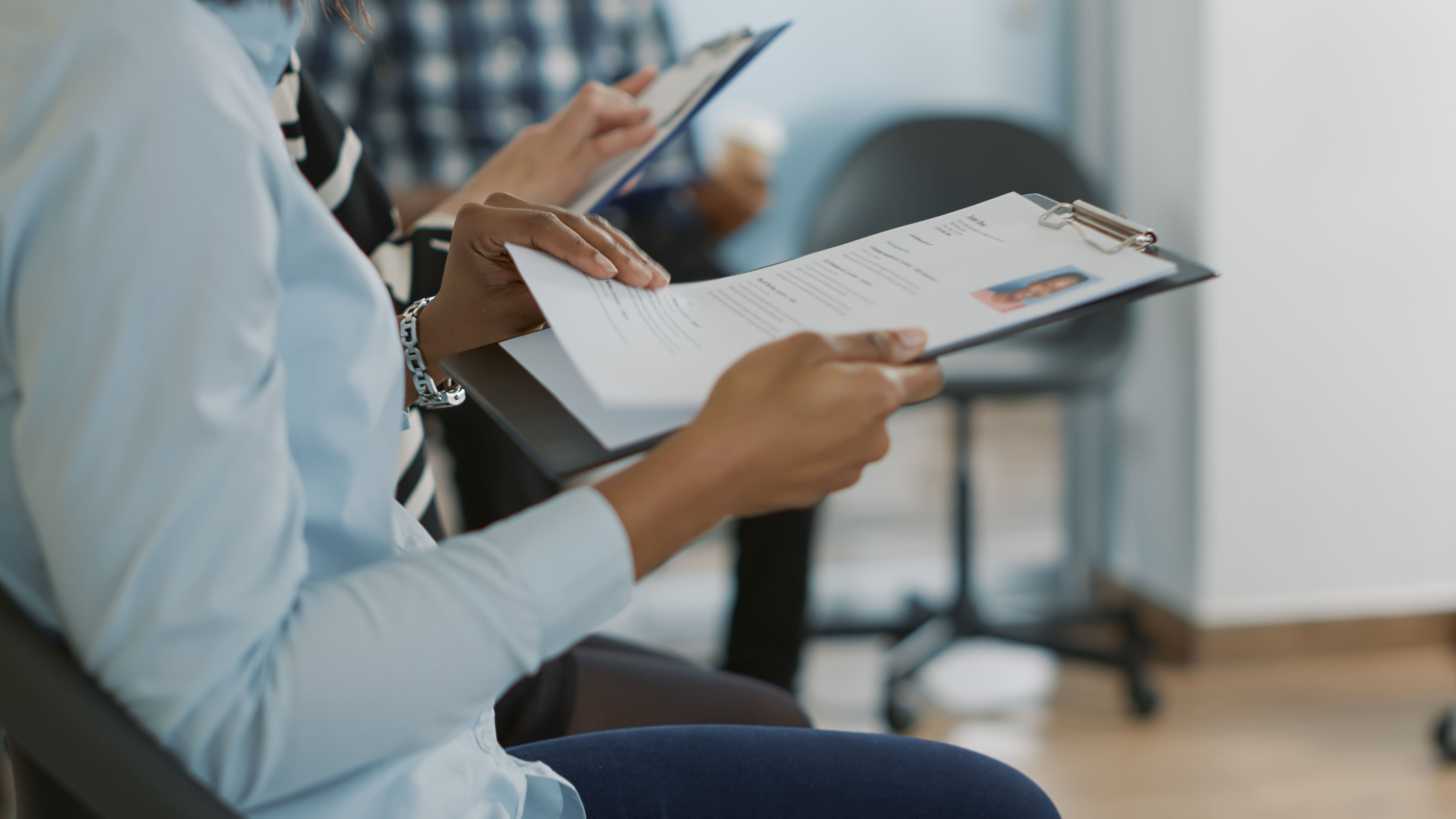 Rédiger un CV pour un job médical : Les erreurs à éviter