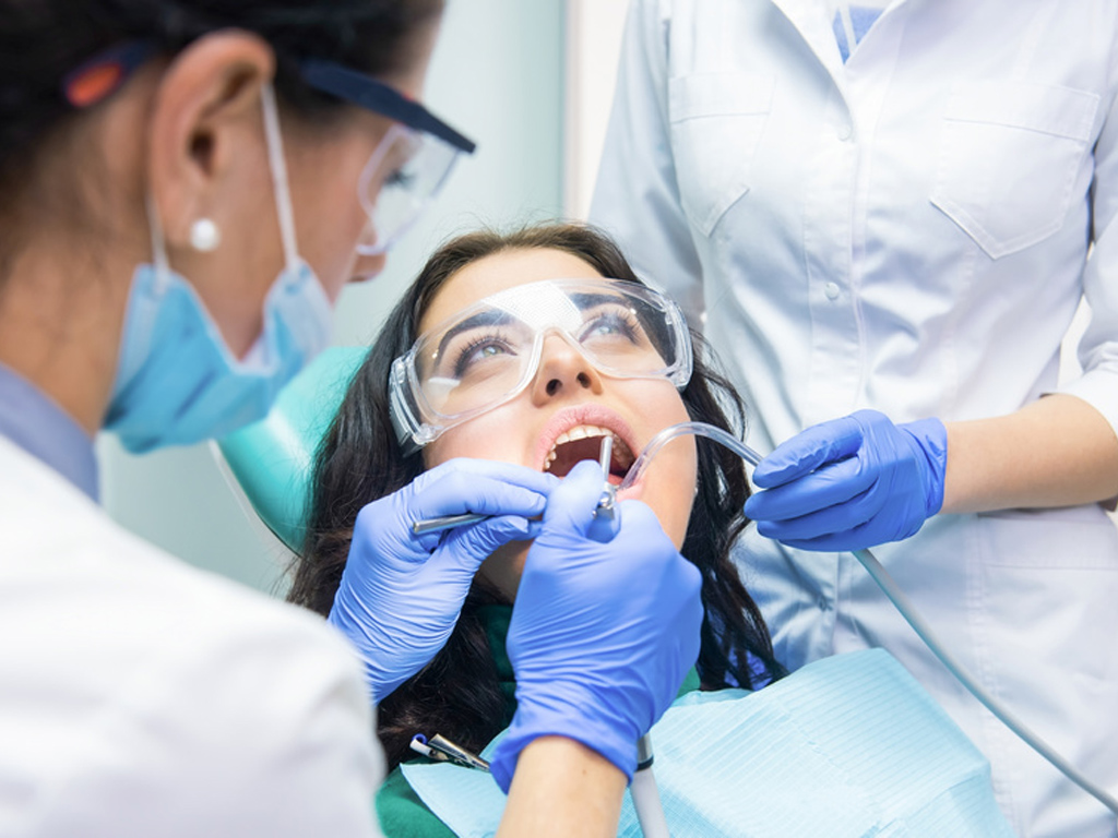 Tout savoir sur le salaire des dentistes