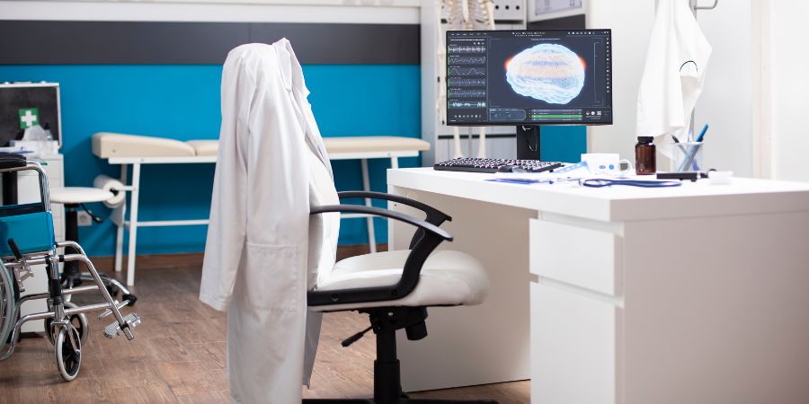 installation d'un cabinet medical dans une copropriete
