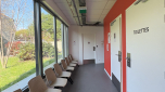 À Louer - Locaux Professionnels avec Places de Parking