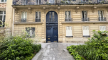 PARIS 8e Saint-Augustin, local à usage mixte sur 2 niveaux
