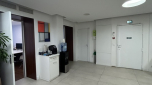 Paris 75016 - Local commercial - 2 lots-  pres Arc de Triomphe