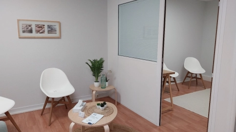 A LOUER BUREAU TEMPS PARTIEL DANS CABINET MEDICAL DE PSYCHIATRIE