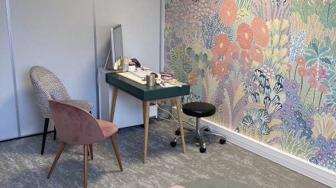 IMG_7860 - copie 2.jpeg salle de consultation calme et professionnelle