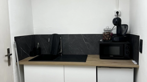 Bureau dans cabinet paramédical