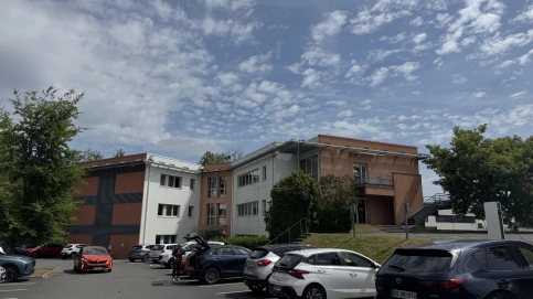 AGNETZ / CLERMONT – LOCAUX MÉDICAUX ET PARAMÉDICAUX À LOUER – DE