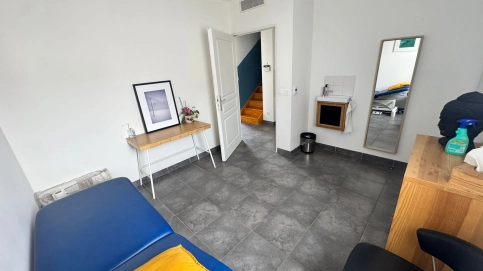 5 locaux médicaux/paramédicaux