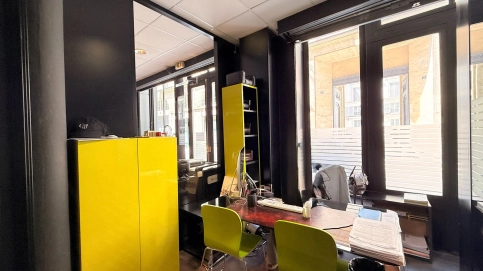 LOCAL COMMERCIAL D'EXCEPTION 675 M²  À VENDRE