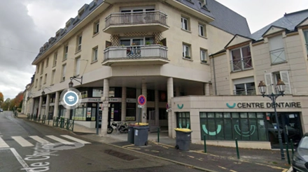 Local dans cabinet médical à Orsay - libre en janvier 2027