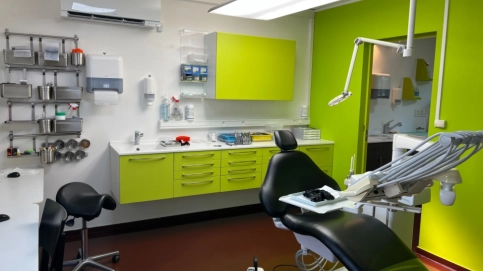 Vends cabinet d&#8217;orthodontie sympathique à la Réunion