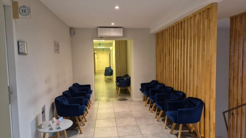 Bureau 17,5m² pour activité libérale à Sanary