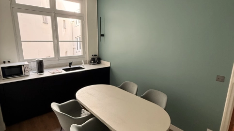 Bureau de 12 m² à partager – Cabinet pluridisciplinaire psy