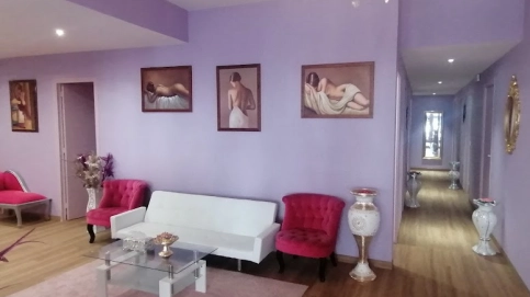 Cession Bail.  Centre 325 m²   Paris 20