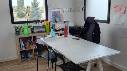 Bureau 3.jpg Partage de bureau à mi-temps