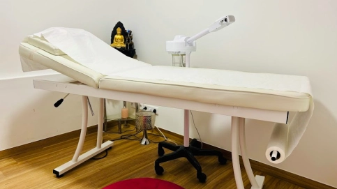 Cession Bail.  Centre 325 m²   Paris 20