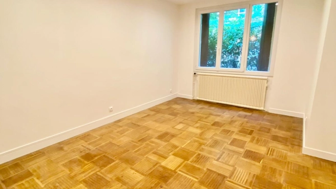 Location salle de consultation - Courbevoie, La Défense