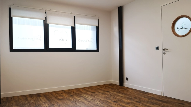 LOCAL PROFESSIONNEL SANTE A LOUER SEIGNOSSE 40 POLE SANTE NEUF