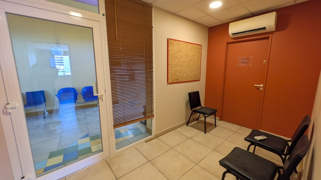 Bureau / local professionnel / cabinet médical 38 m² – centre de