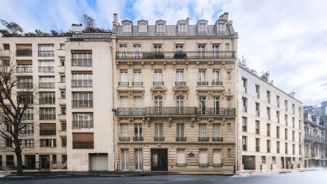 A louer – Bureaux médicaux & dentaires de standing – Paris Etoile