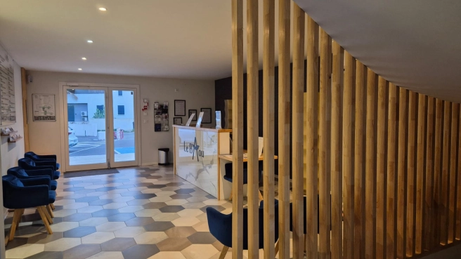 Bureau 17,5m² pour activité libérale à Sanary