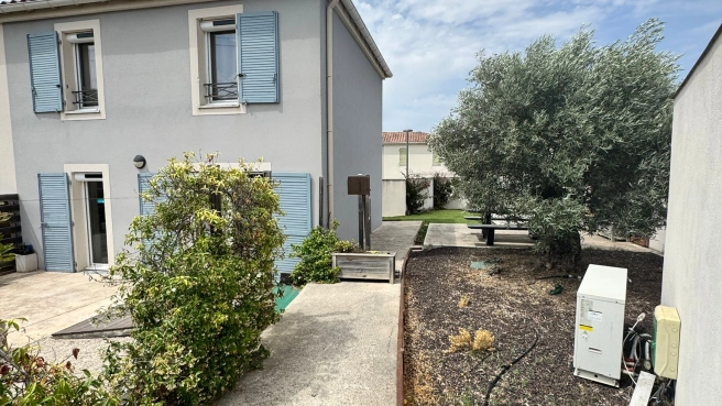 5 locaux médicaux/paramédicaux