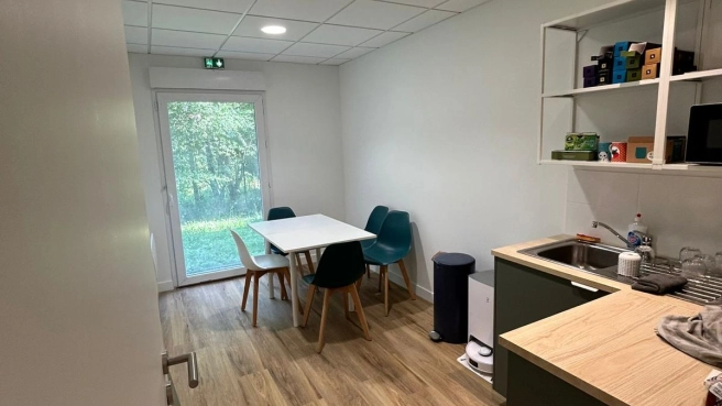 À louer : Cellules (Para)-médicales dans une Maison Médical
