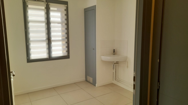 STUDIO A VENDRE