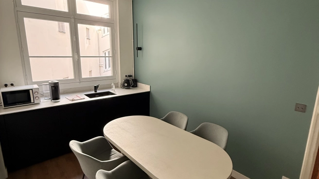 Bureau de 12 m² à partager – Cabinet pluridisciplinaire psy