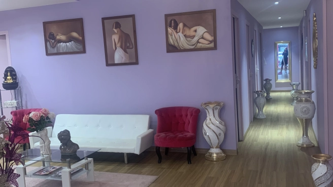 Cession Bail.  Centre 325 m².  Paris 20