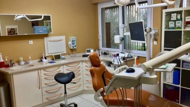 🦷 Cabinet dentaire clé en main – Idéal pour exercice à deux (couple ou associés)