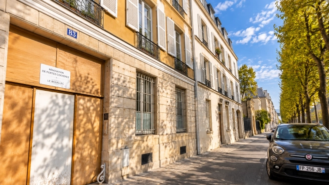 Cabinet lumineux à 1 min de Versailles Rive-Droite