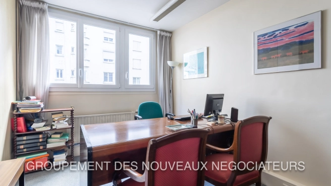 BUREAUX AUTEUIL AVEC PARKING, IDEAL CABINET MEDICAL PARAMEDICAL