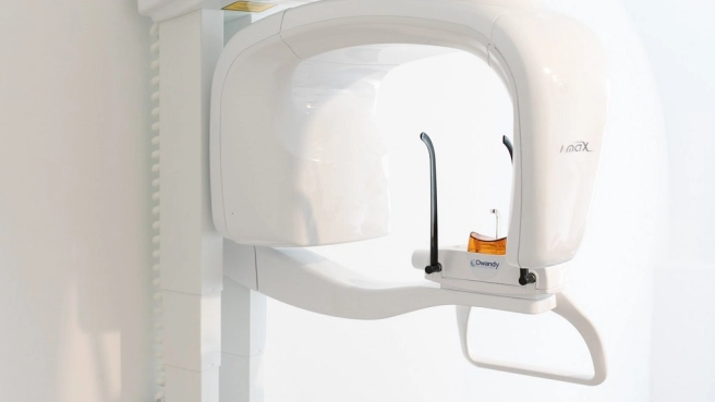 Recherche collaborateur dentiste , plusieurs jours / semaines