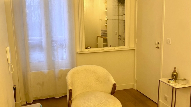 Cabinet en sous-location - paris 11éme charonne