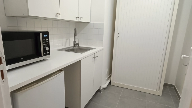 Cabinet médical disponible pour une installation