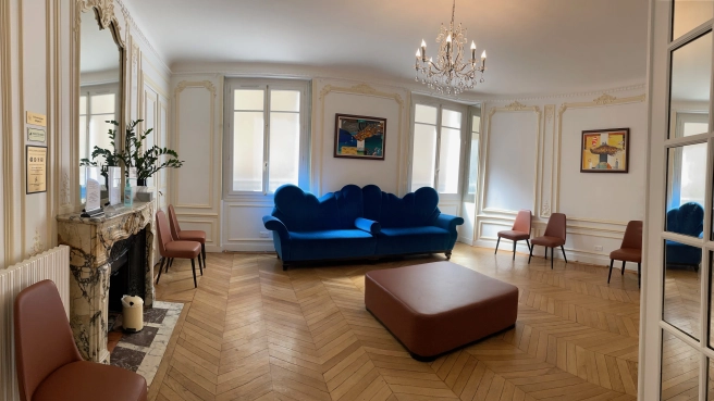 RECHERCHE REMPLACANT GYNECOLOGIE  OBSTETRIQUE PARIS 17