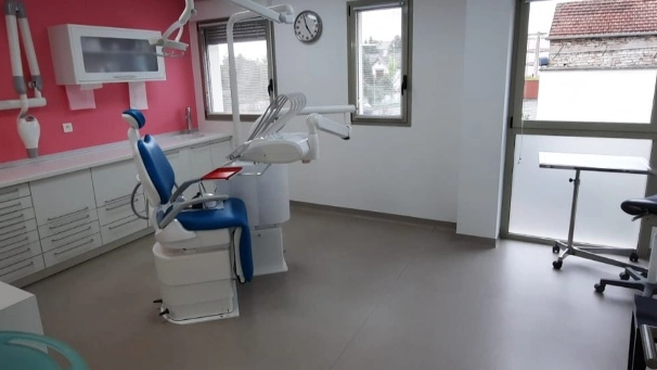 CHIRURGIEN-DENTISTE (H/F)