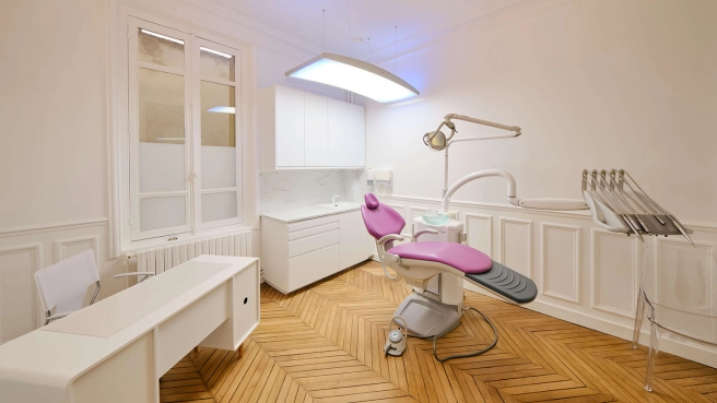 A louer – Bureaux médicaux & dentaires de standing – Paris Etoile
