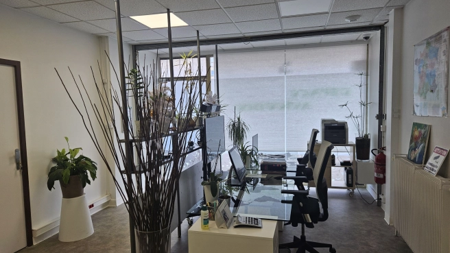 Cabinet paramédical au Centre de Bron - idéal pour Psychologue...