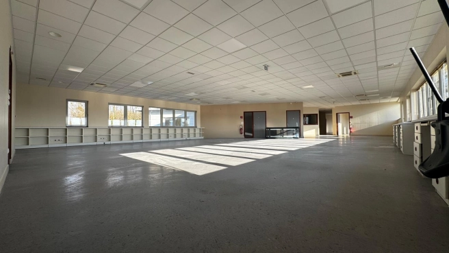 AGNETZ / CLERMONT – LOCAUX MÉDICAUX ET PARAMÉDICAUX À LOUER – DE