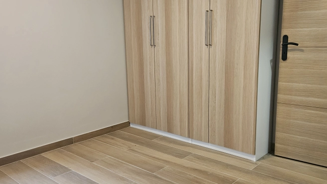 A louer cabinets professionnels en plein centre ville.